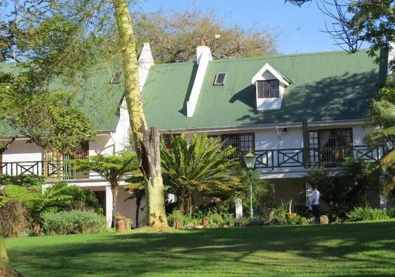 پانسیون Cuckoos Nest Guest House