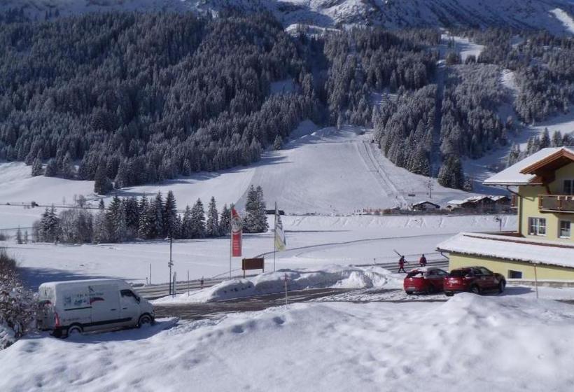 膳宿费 Landhaus Krinnenspitze