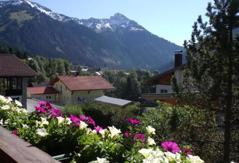 Majatalo Landhaus Krinnenspitze