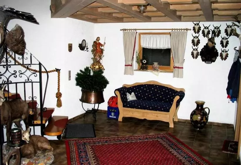 Majatalo Landhaus Krinnenspitze