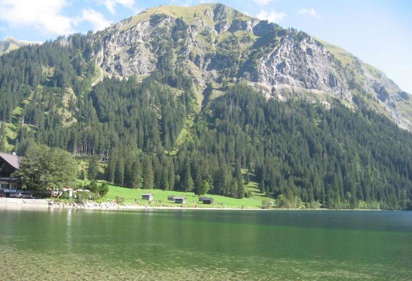 膳宿费 Landhaus Krinnenspitze