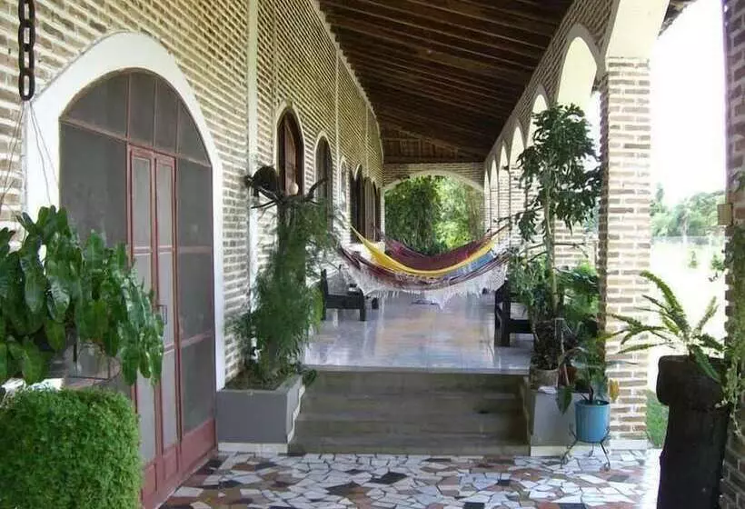 Majatalo Pousada 4 Cantos