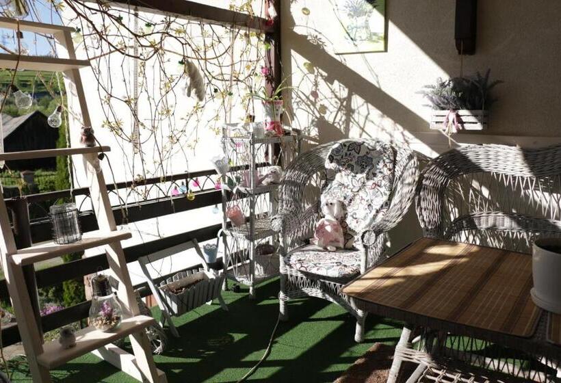 Pensione Kvitkovyi Rai