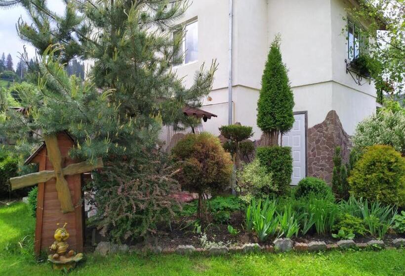 Pensione Kvitkovyi Rai