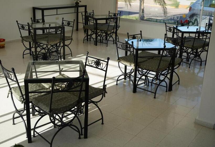 פנסיון La Posada De Salim