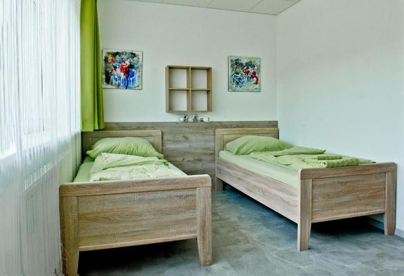 호스텔 Pension Waldesruh