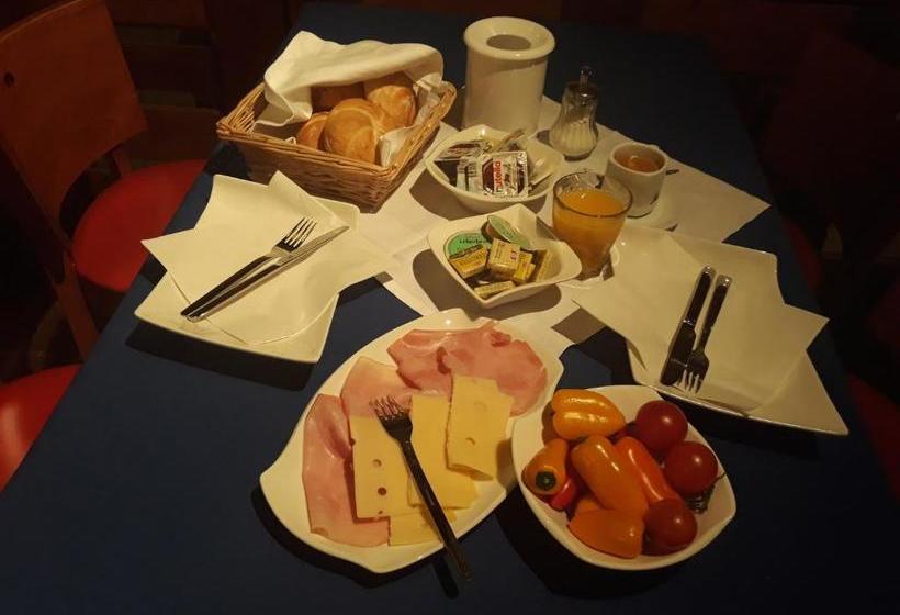 호스텔 Pension Waldesruh