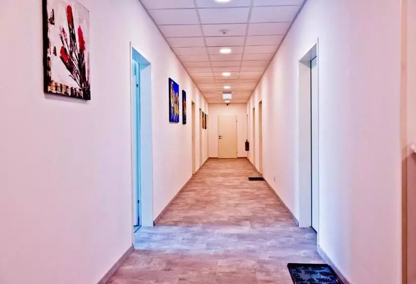 ユースホステル Pension Waldesruh