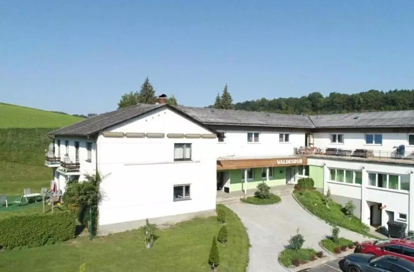 ユースホステル Pension Waldesruh