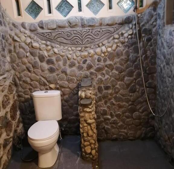 بنسيون Kupu Kupu Garden Guest House & Cafe