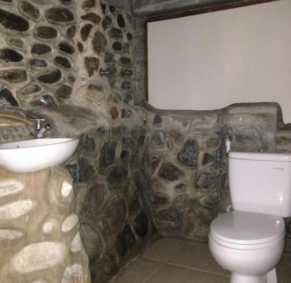 بنسيون Kupu Kupu Garden Guest House & Cafe