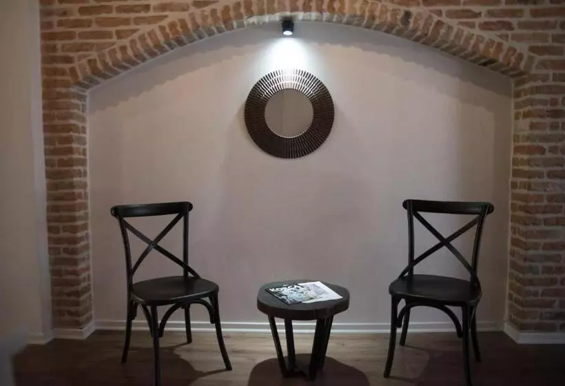 پانسیون Old Bazaar Rooms