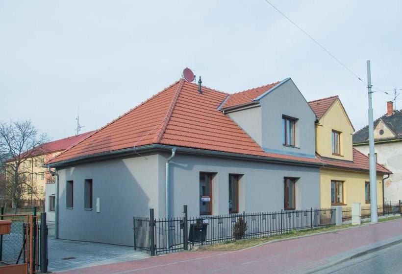 펜션 Penzion Harley Pub