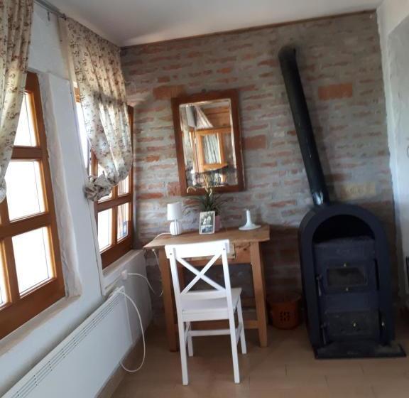 פנסיון Remete Lak