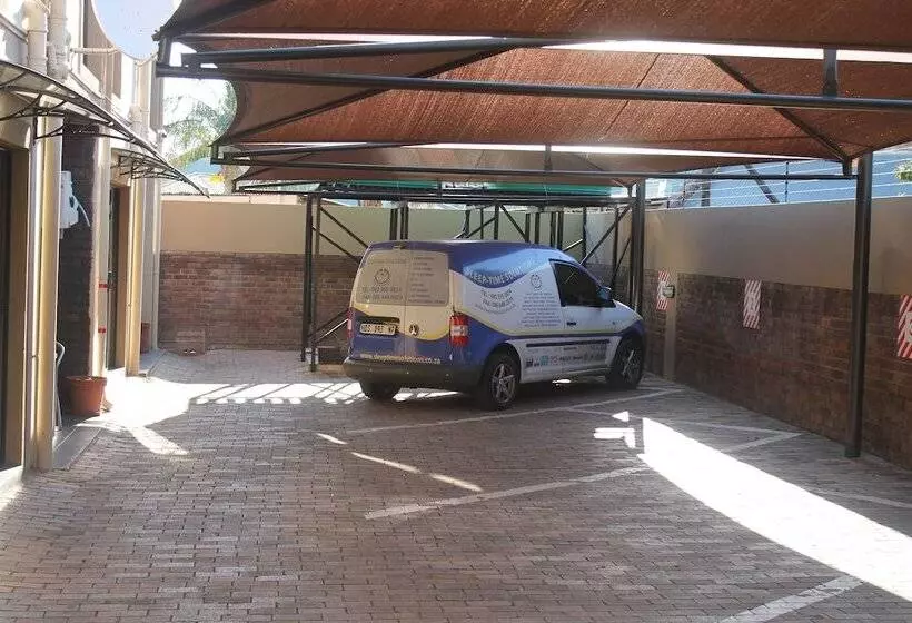 Majatalo Sleep Time Guest Lodge