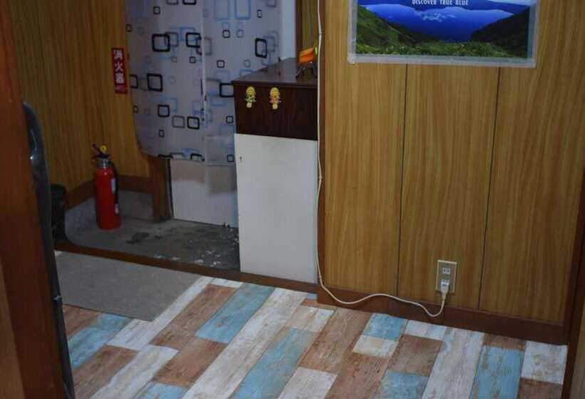 Пансион Tabibitoyado Shoei   Hostel