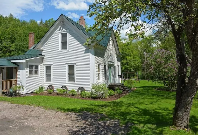 Retkeilymaja Hyde Away Inn