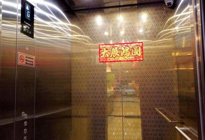 בית מלון כפרי Royale