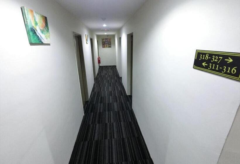 בית מלון כפרי Royale