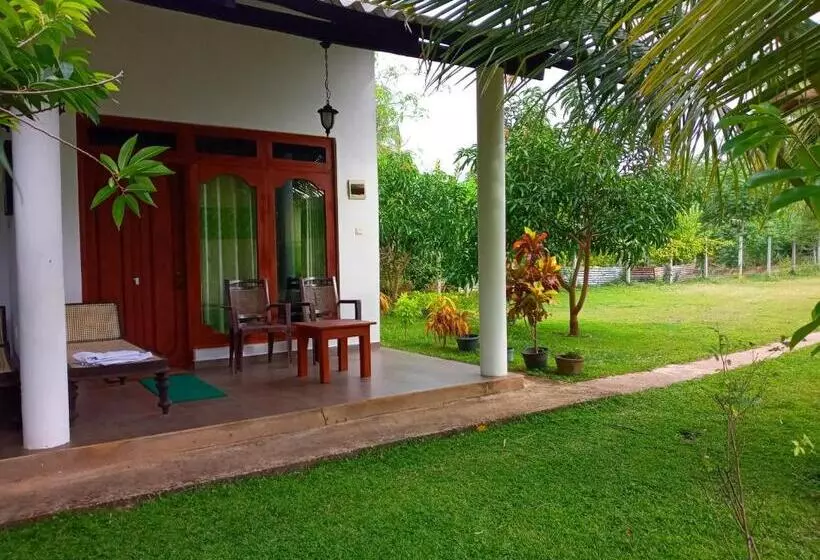 ペンション Hideaway Homestay Habarana