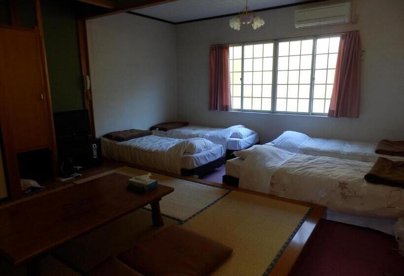 ペンション Izumi