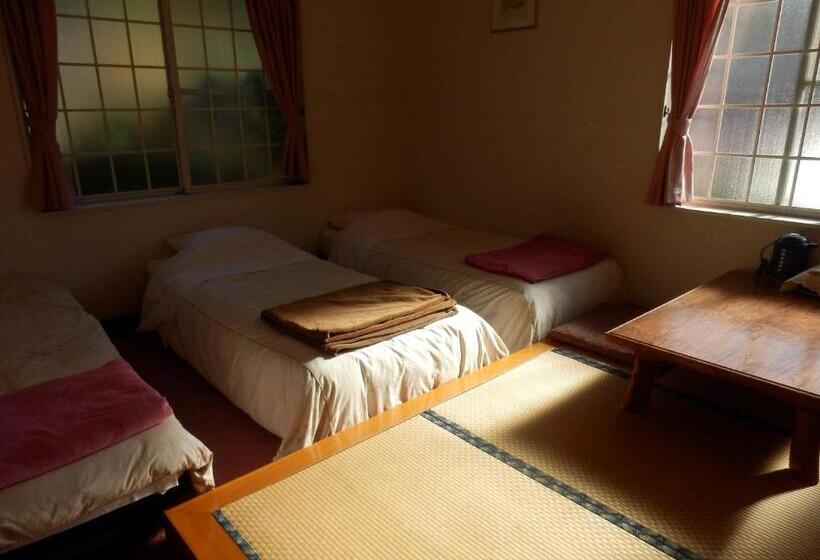 ペンション Izumi