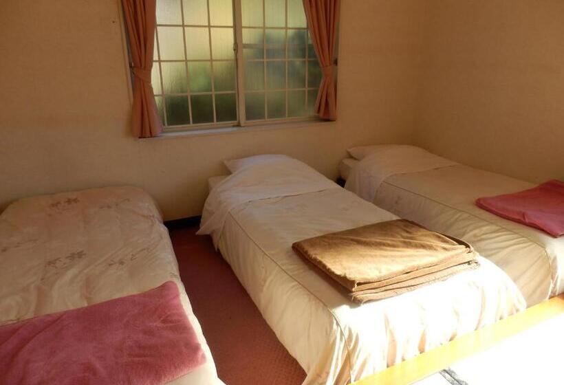 ペンション Izumi