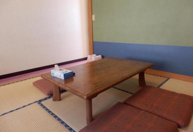 ペンション Izumi