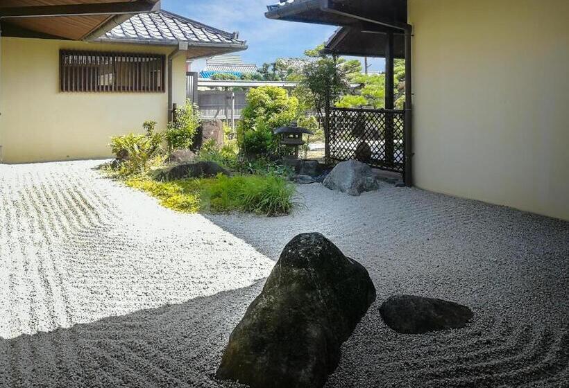 膳宿费 Kansai Airport Hotel Pine Villa