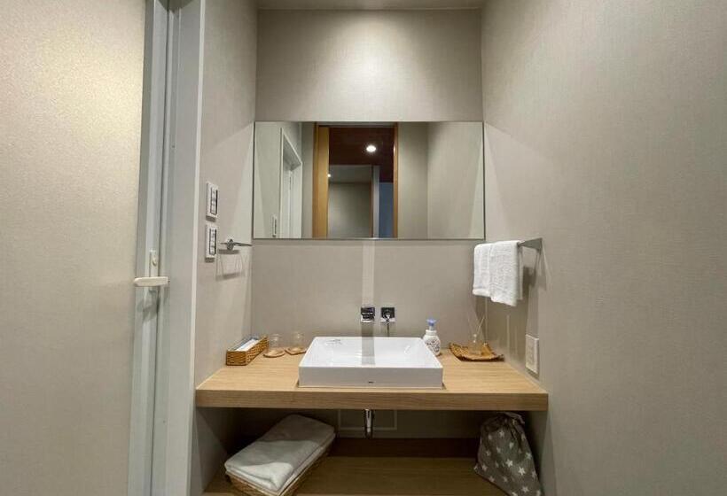 膳宿费 Kansai Airport Hotel Pine Villa