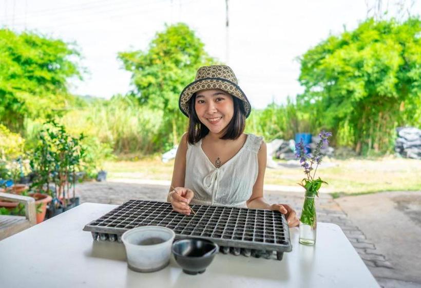 ホテル Coolliving Farmhouse Organic