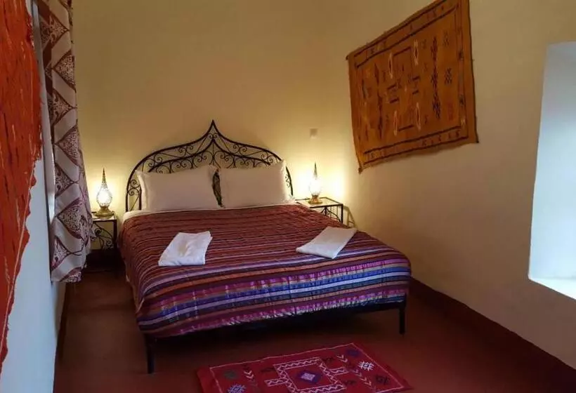 ペンション Cinema Riad