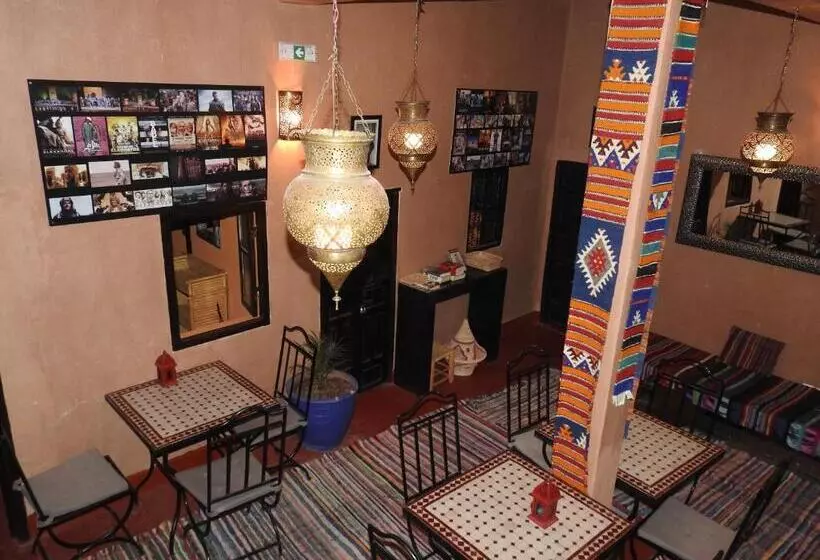 ペンション Cinema Riad