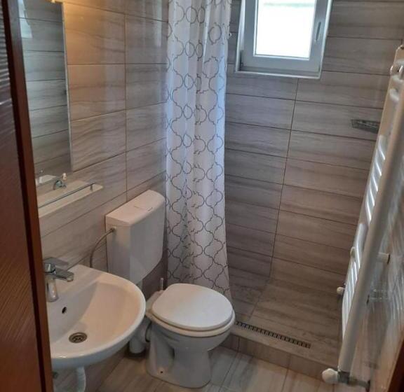 پانسیون Fiesta Apartman