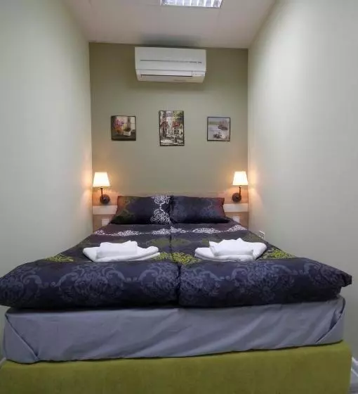 پانسیون Guest House The House топ център габрово