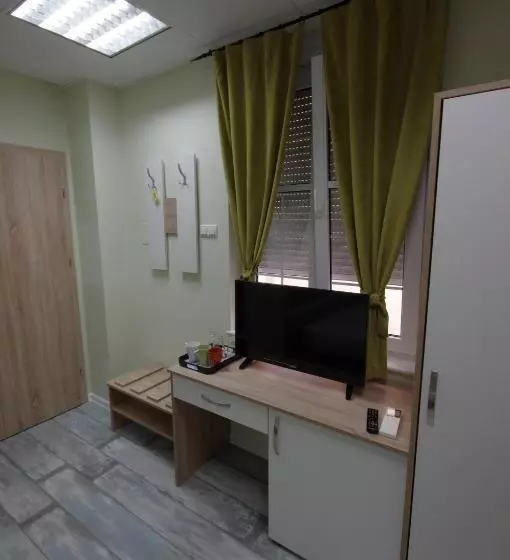 پانسیون Guest House The House топ център габрово