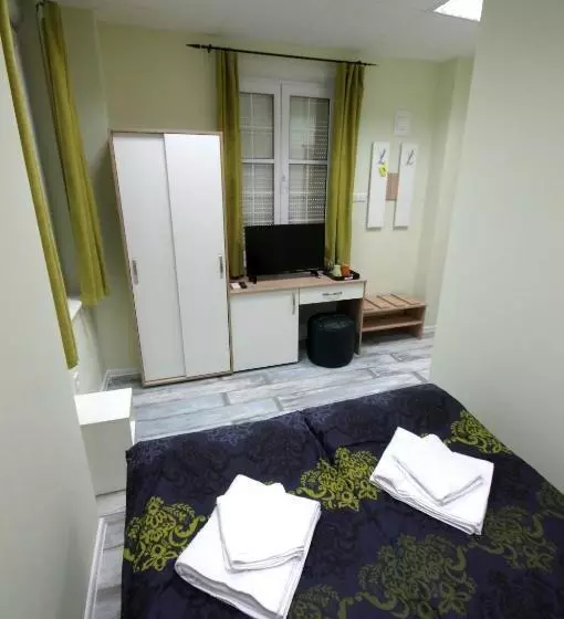 پانسیون Guest House The House топ център габрово