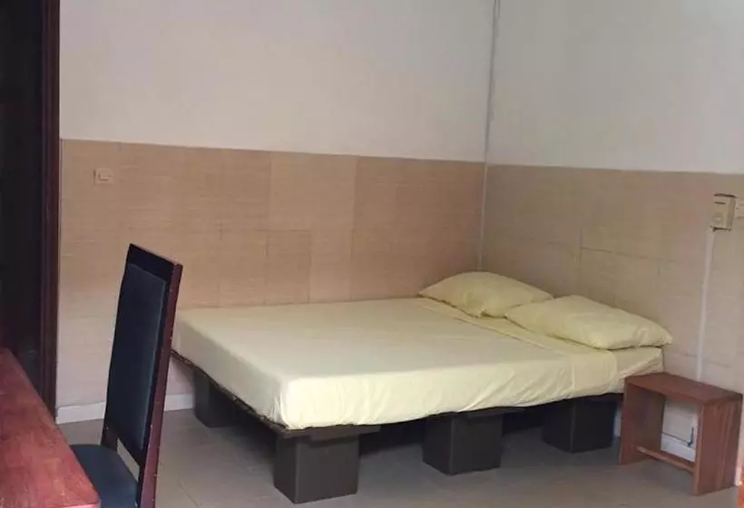 پانسیون Villa Cb