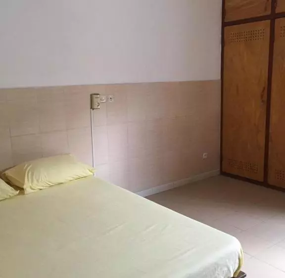 پانسیون Villa Cb