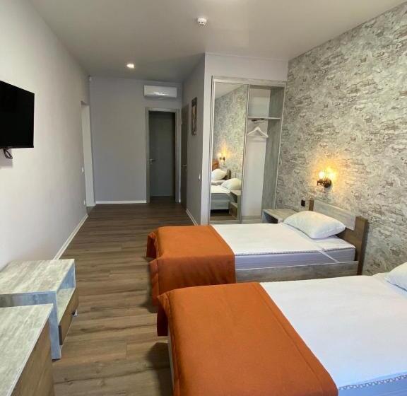 هاستل Mini Hotel In Odessa Yard