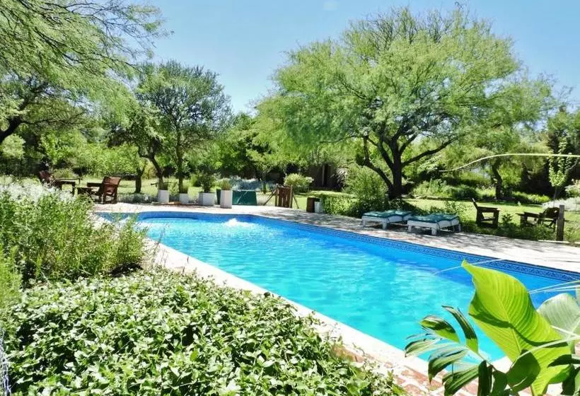 Retkeilymaja Posada Terracota