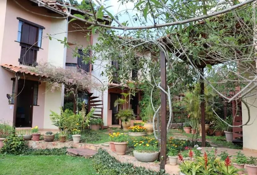 Majatalo Eco Pousada Jardim Do Eden