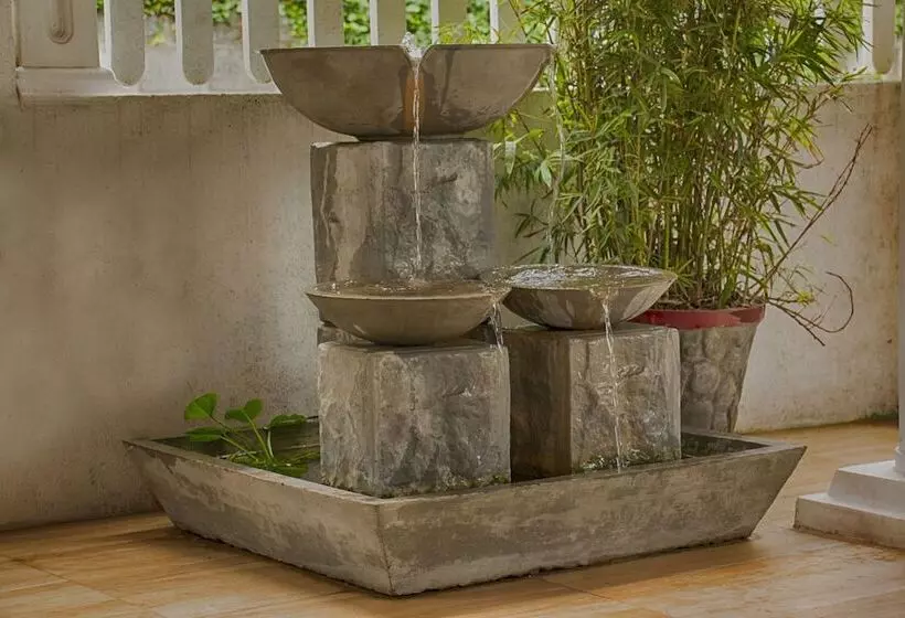 Majatalo Ganthera Residence