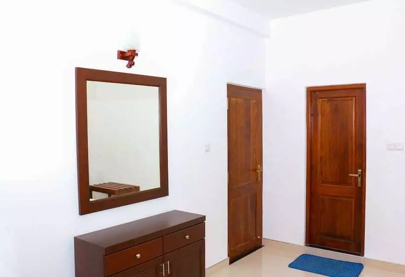 Majatalo Ganthera Residence