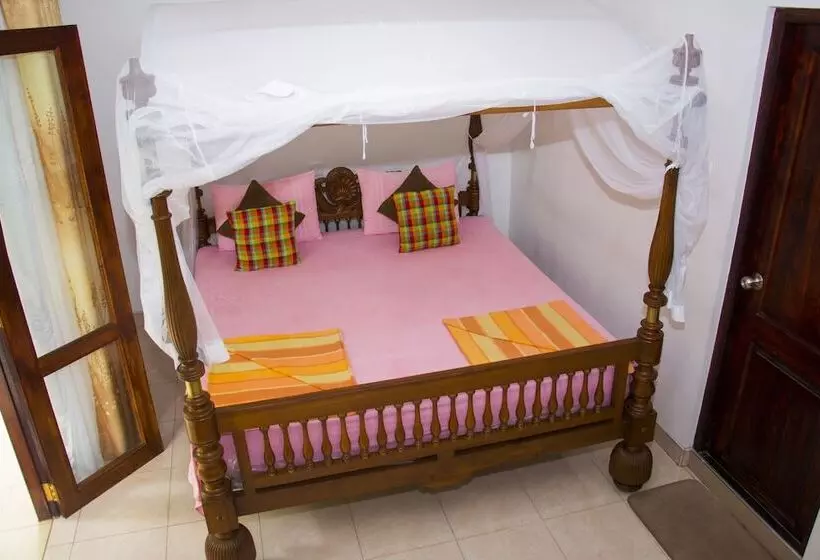 Majatalo Ganthera Residence