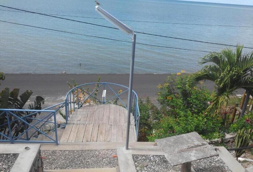 پانسیون Le Pandanus