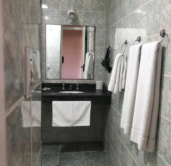 Pension (Hôtel basse catégorie) Pousada Ararinha Azul