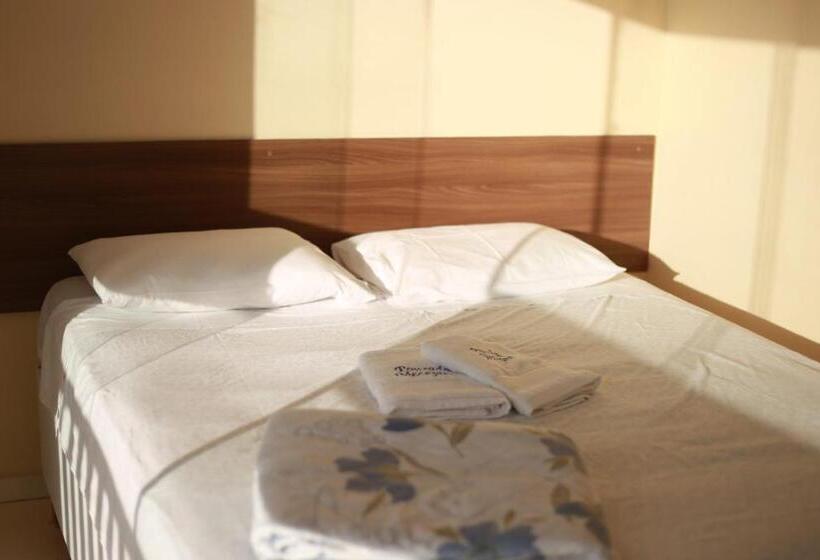 پانسیون Pousada Mecejana