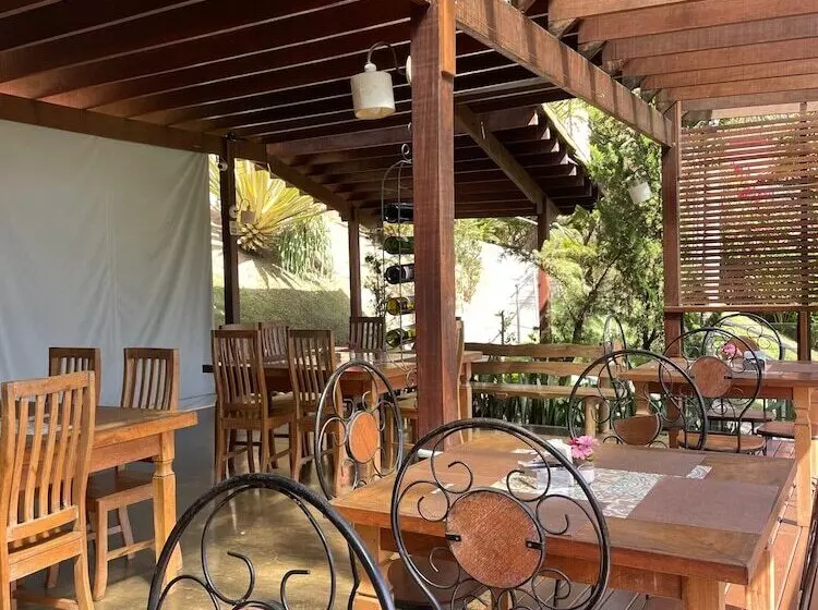 Majatalo Pousada Verde Villas