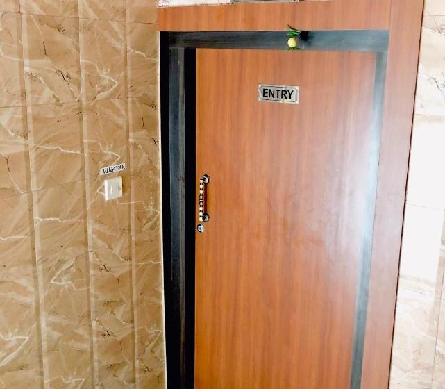 بنسيون Vinayak Guest House